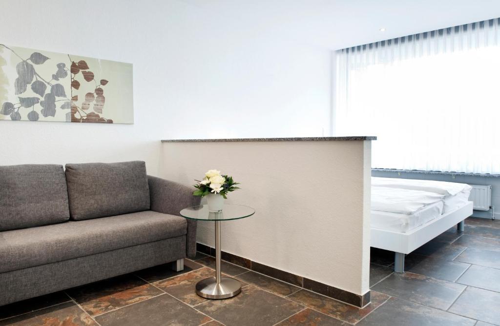 Appartements Am Kleeblatt Wuppertal Phòng bức ảnh